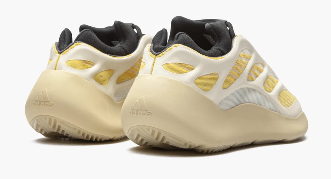 YEEZY 700 V3 "SAFFLOWER" - 2