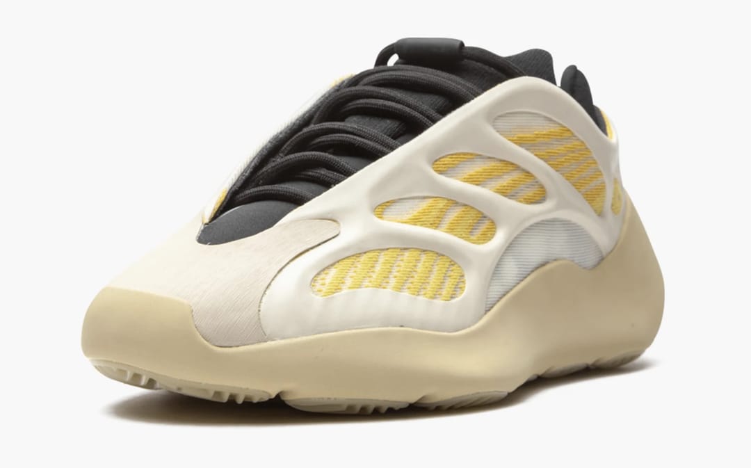 YEEZY 700 V3 "SAFFLOWER" - 3