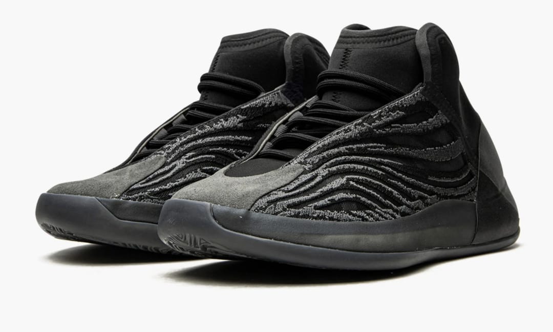 YEEZY QNTM "ONYX" - 1