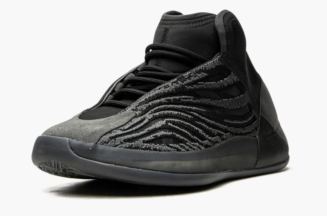 YEEZY QNTM "ONYX" - 3