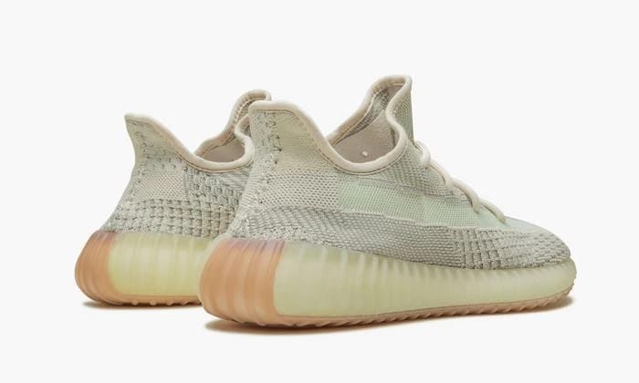 YEEZY 350 CITRIN - 2