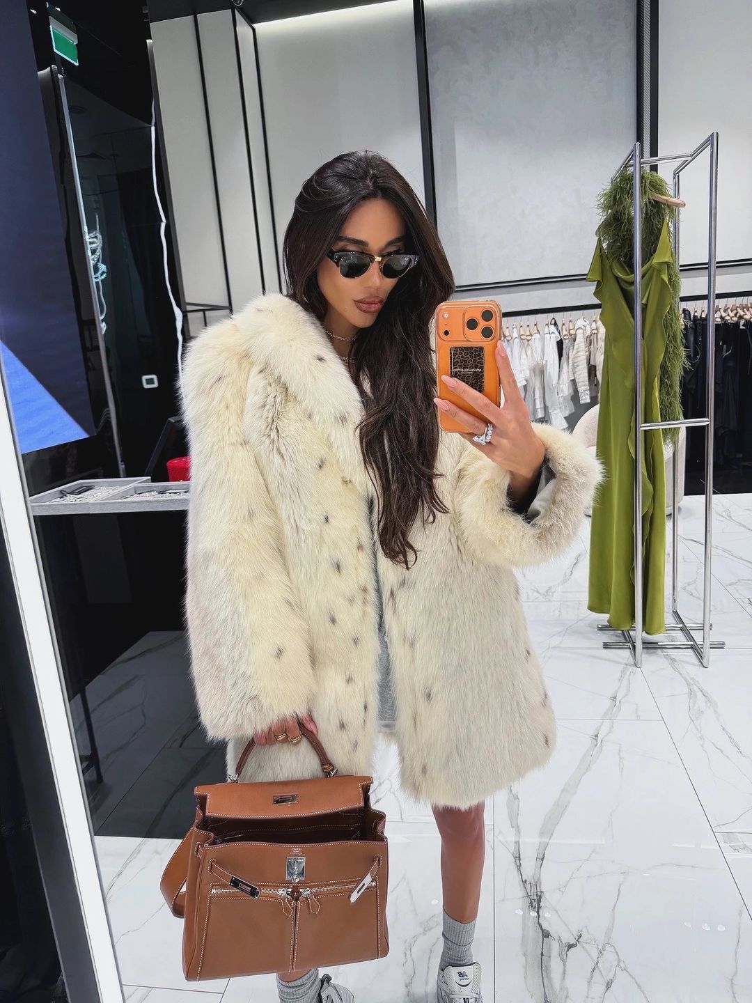 Fur Coat long white - 1