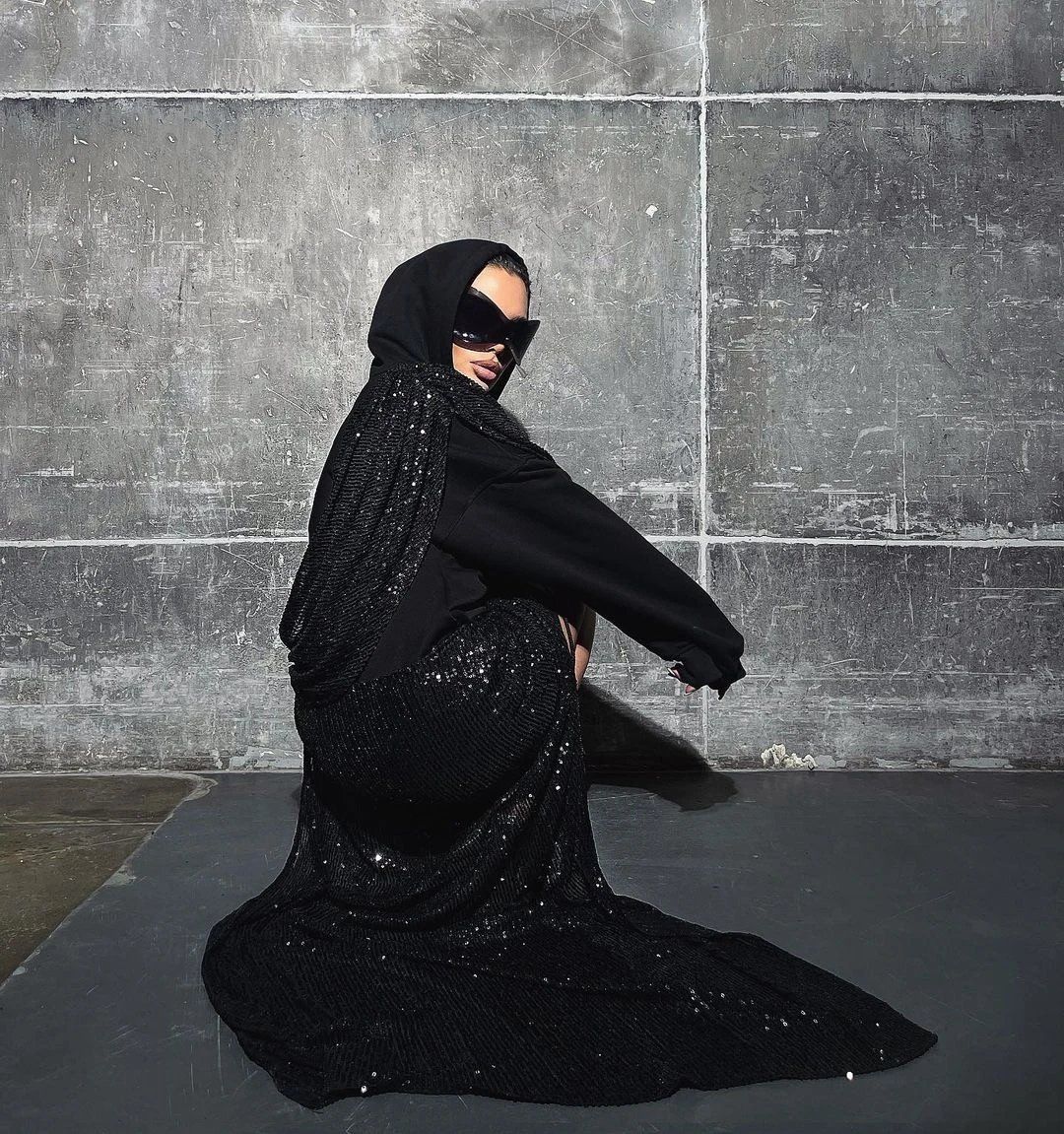 Long dress hoody - 1