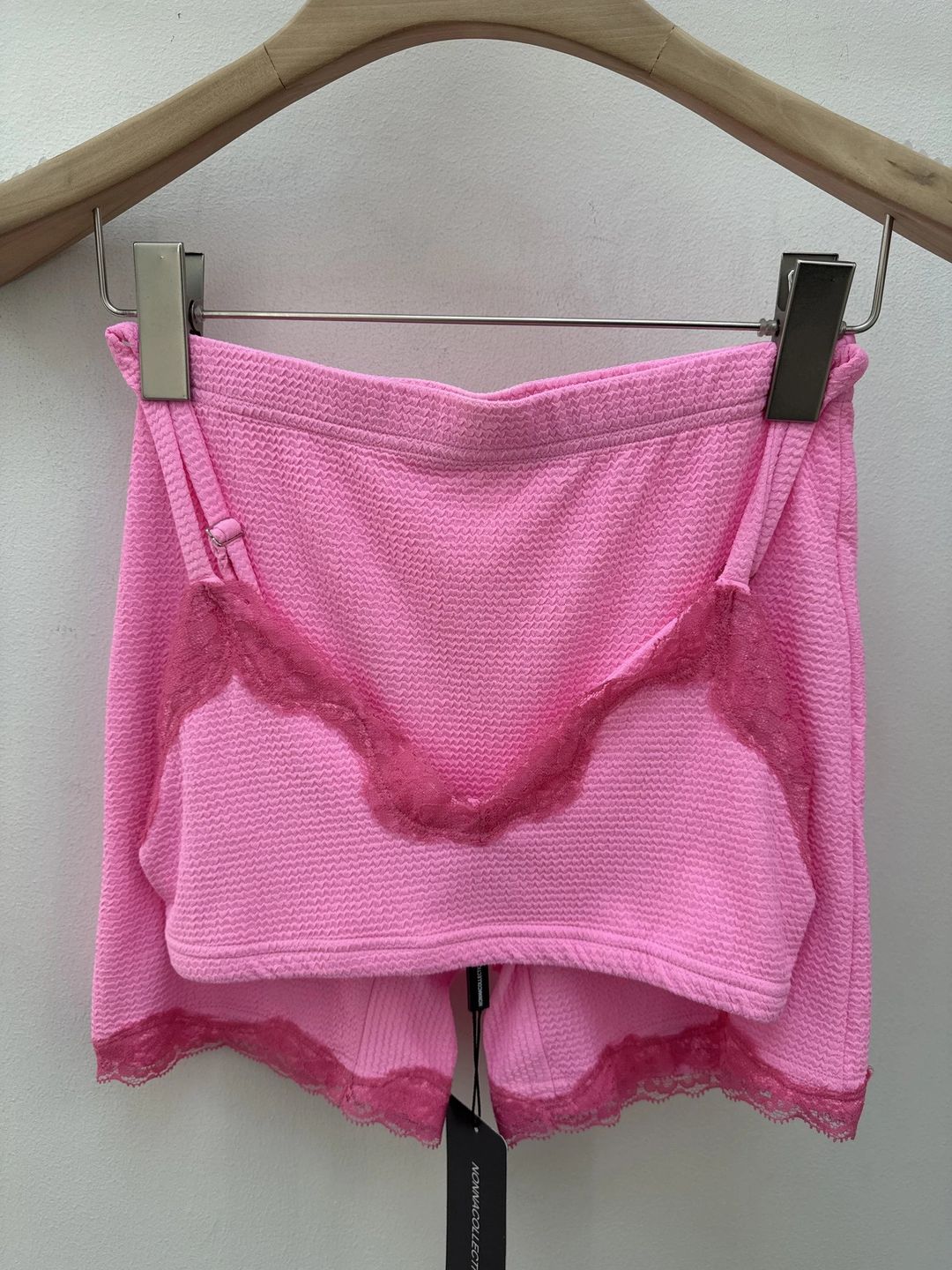 Top and short - 3