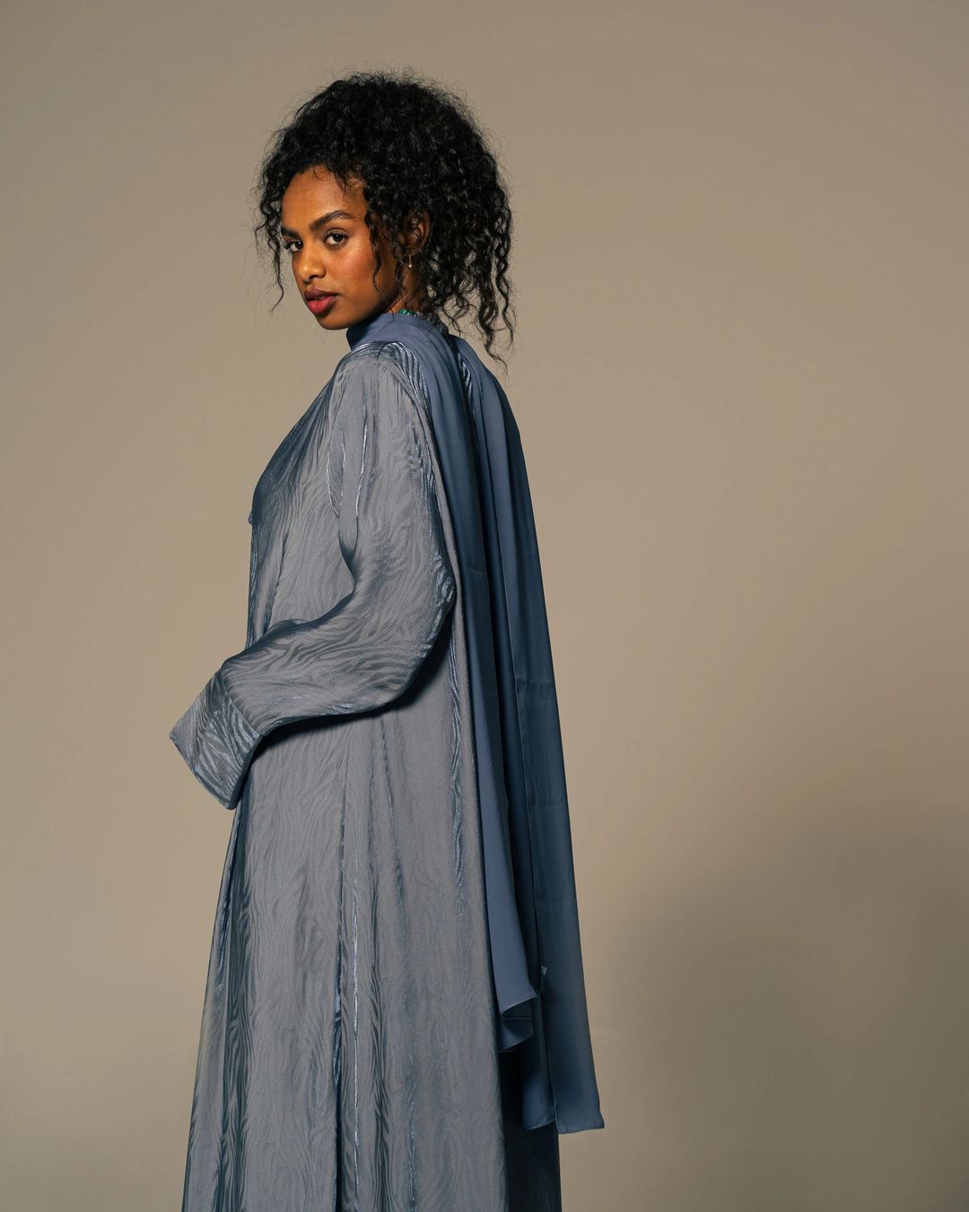 F6-127 - 10