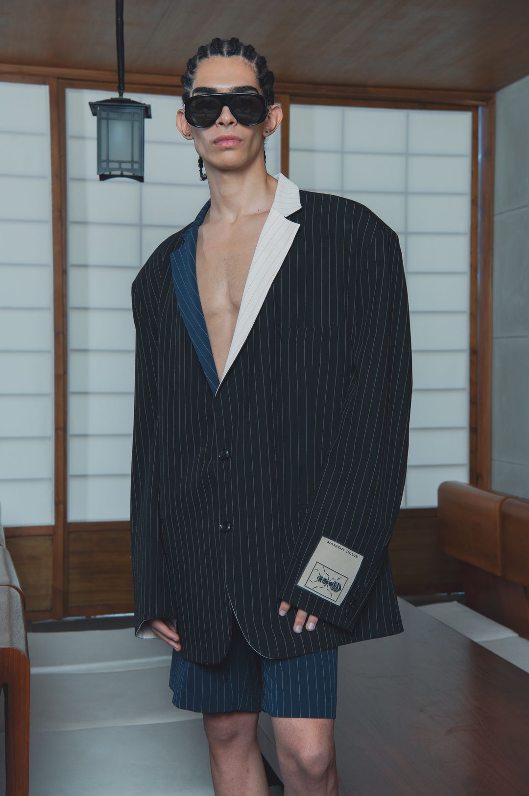 reversible-contrastlapel-pinstripe-set - 4