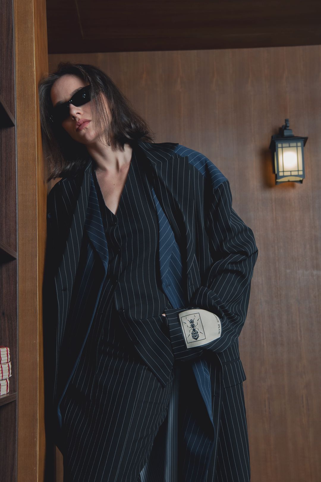 midnight-reversible-pinstripe-set - 3