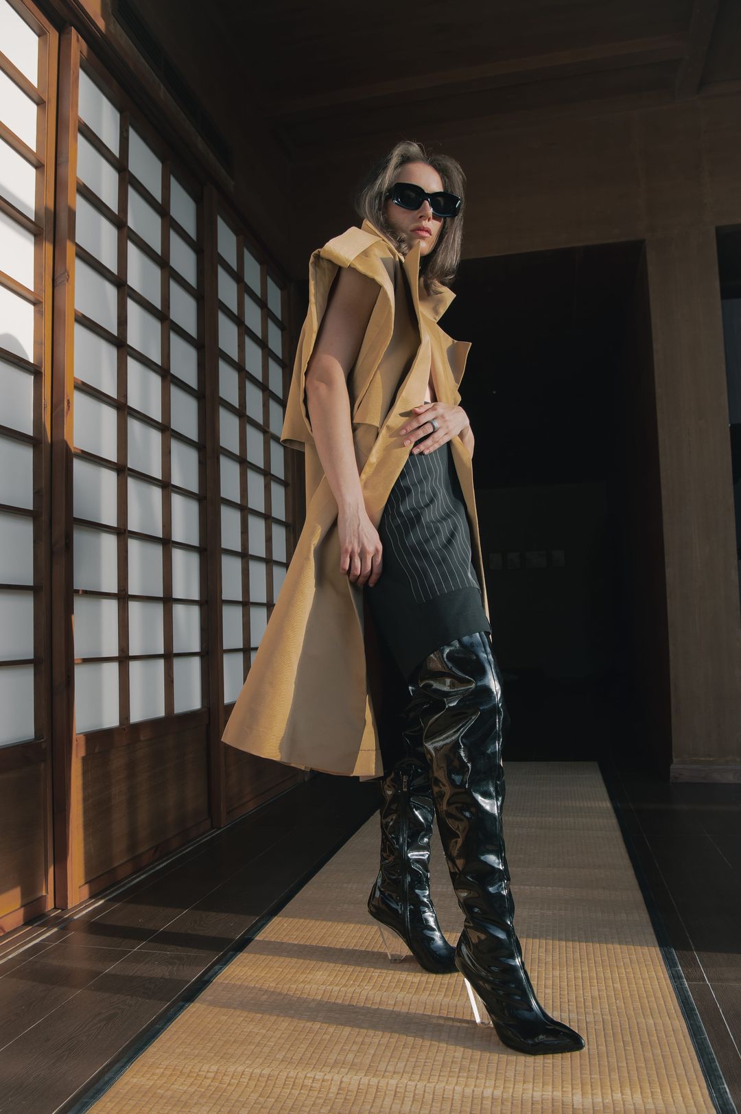 Camel Layered-Lapel Coat And Black Shorts Set - 8
