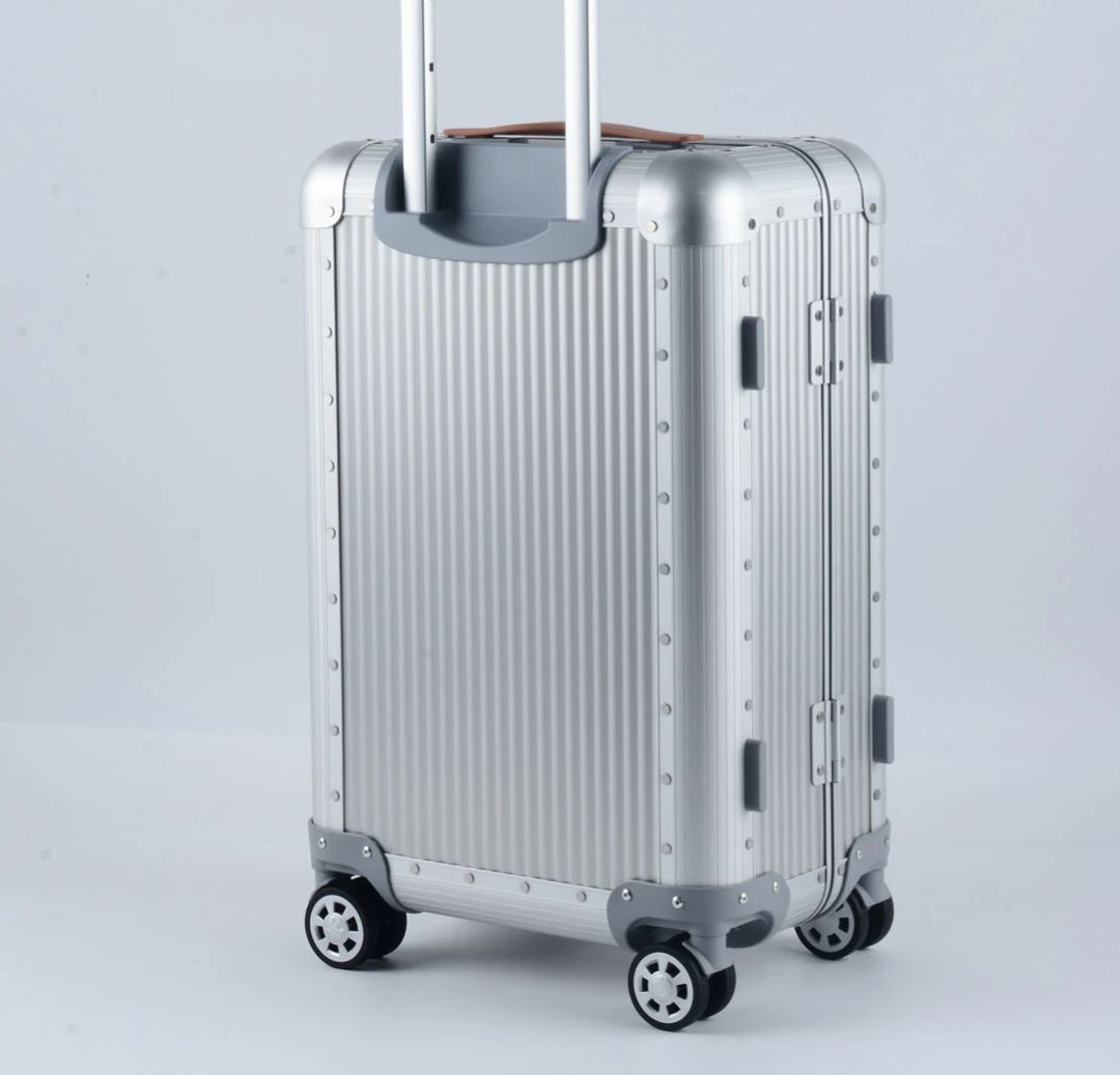 Departure luggage - 3