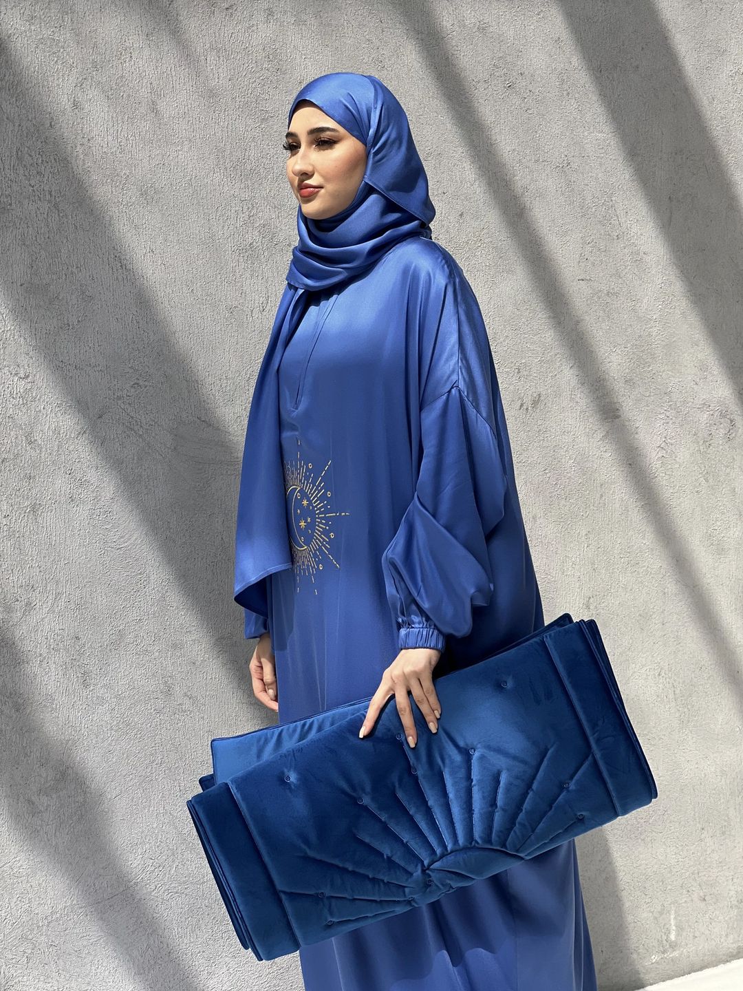 ازرق نيلي ‎ - 1