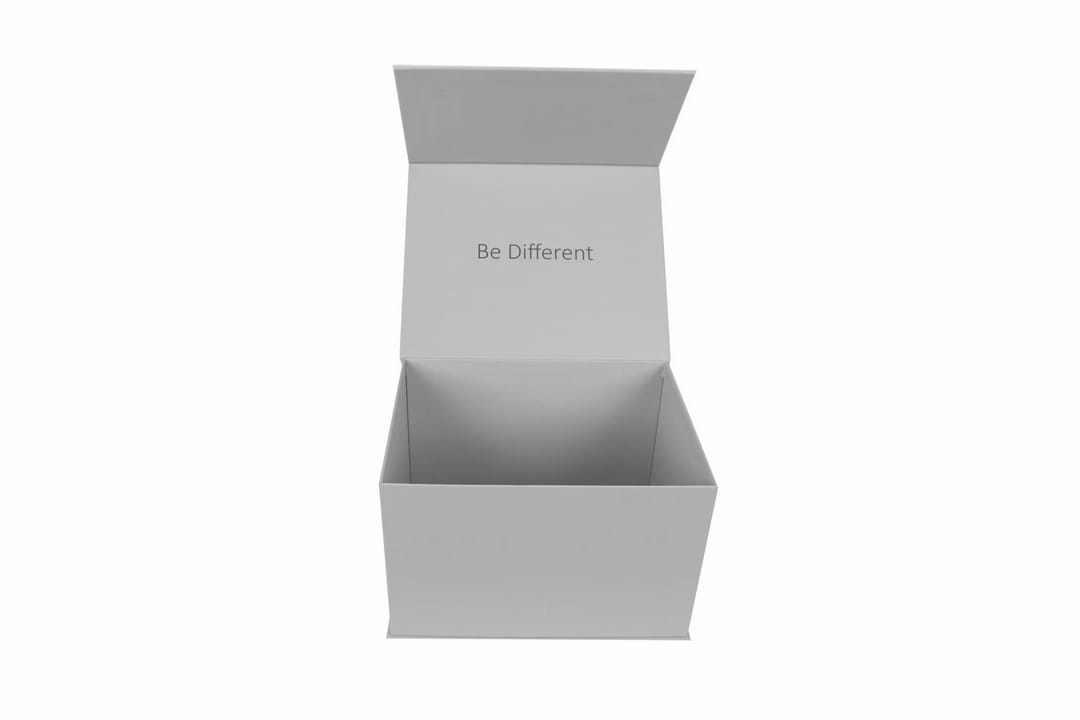 LUXURY GIFT BOX MAGNET (UP TO 5 CAPS) - 5