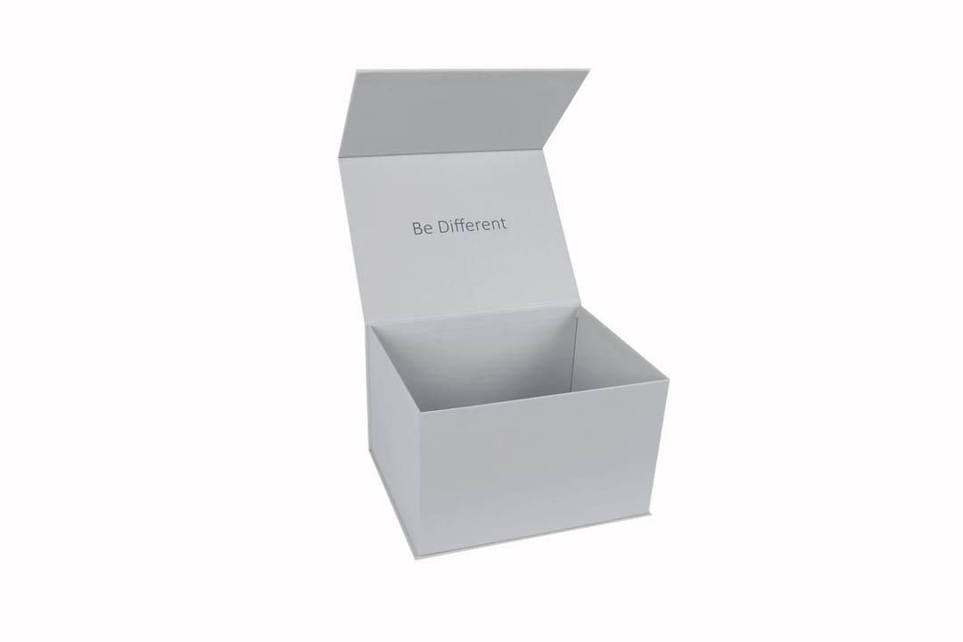 LUXURY GIFT BOX MAGNET (UP TO 5 CAPS) - 4