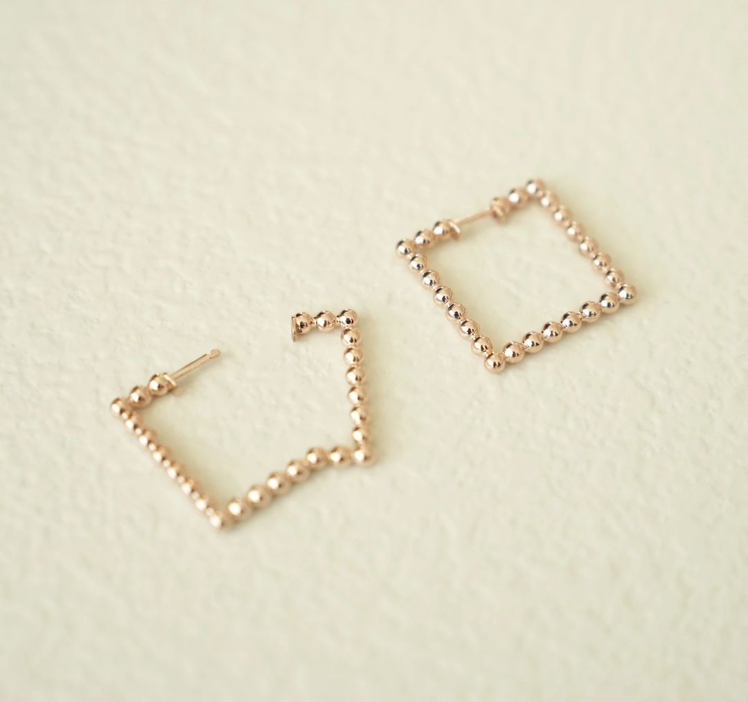 DROPS Square Hoop Earrings - 1