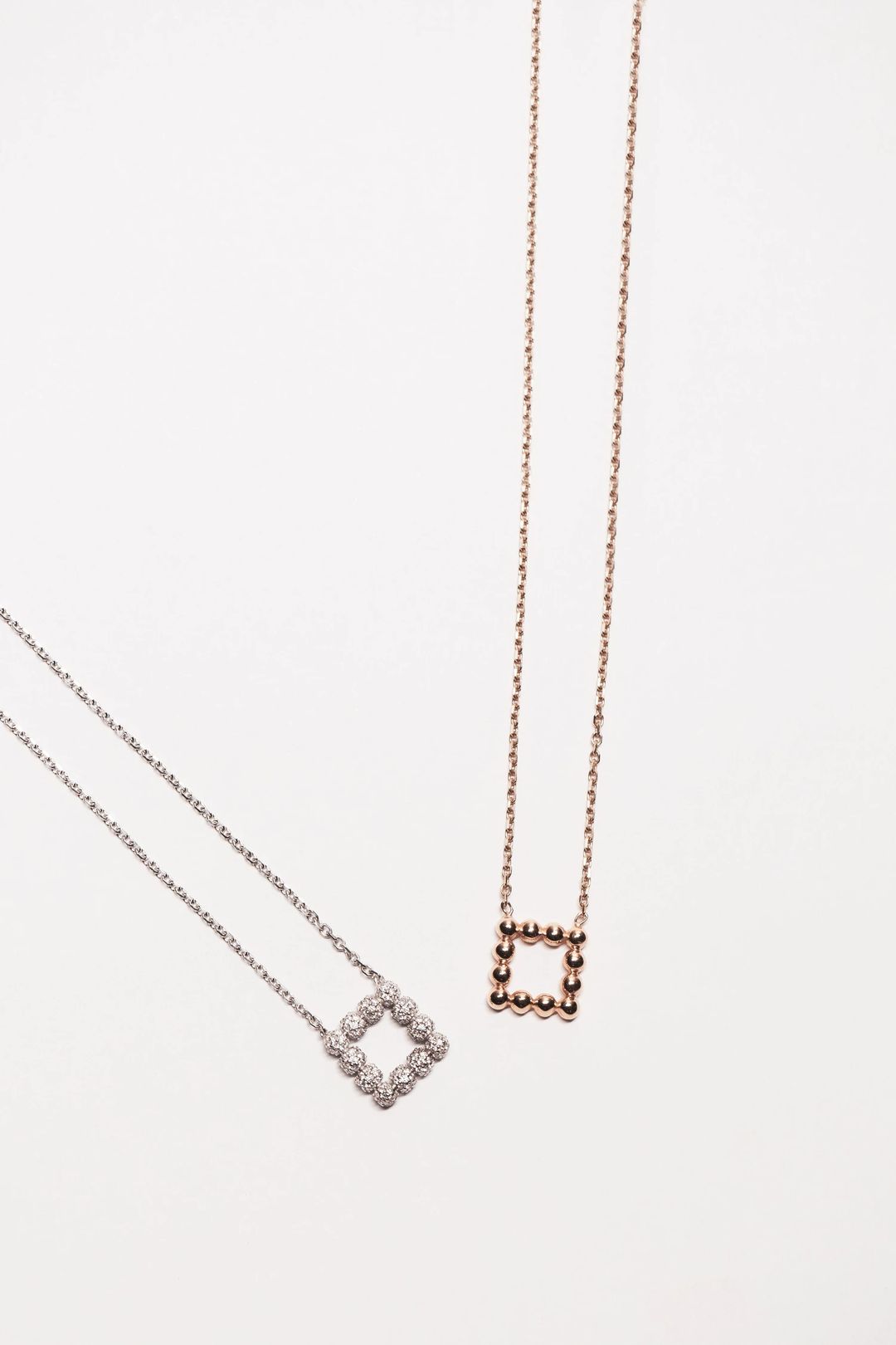 Drops Petite Necklace in Diamonds - 2