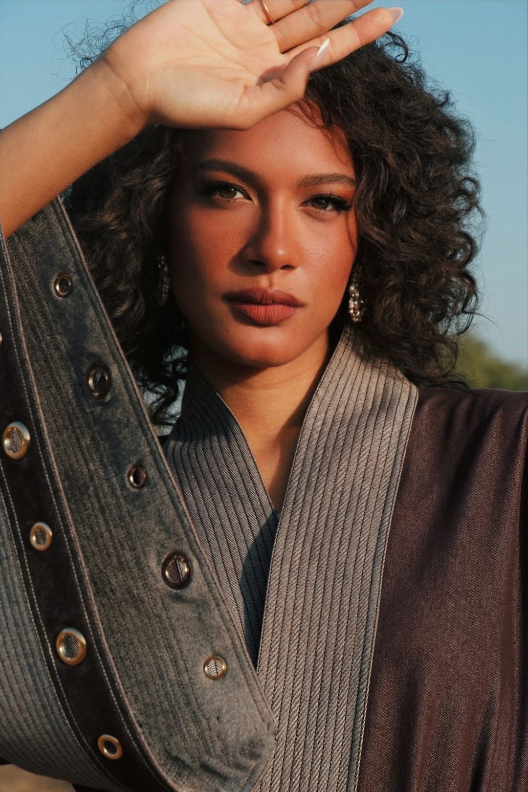 Eléne Brown Kaftan - 7