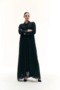 Black lace abaya thumb 7