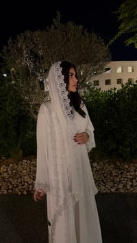 Butterfly white abaya thumb 1