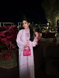 Pinky pinky abaya thumb 1