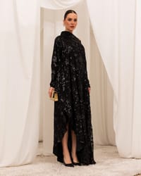 Black stunning thumb 1