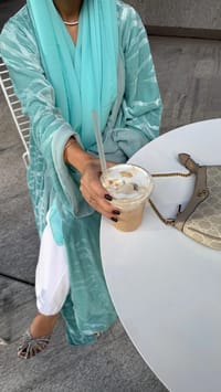 Marwa abaya thumb 1