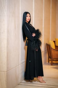 Feathers abaya thumb 6