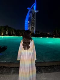 Wave’s abaya thumb 2