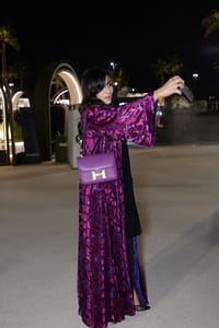 The perfect abaya thumb 1