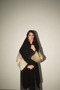 Golden abaya thumb 2