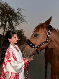 Love abaya thumb 1