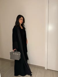Amazing black abaya thumb 3