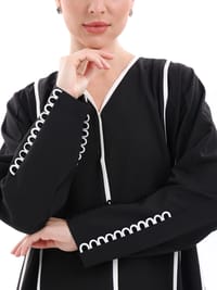 Black and white abaya thumb 6