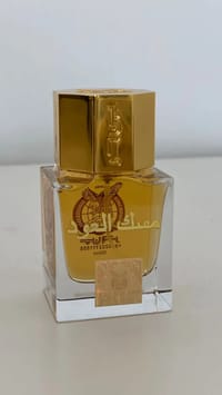 مسك العود thumb 3