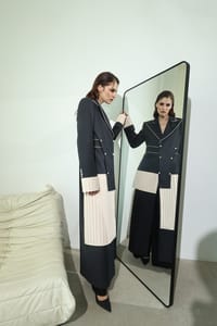 Black Colour-Block Patch Coat thumb 11