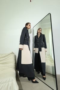 Black Colour-Block Patch Coat thumb 5