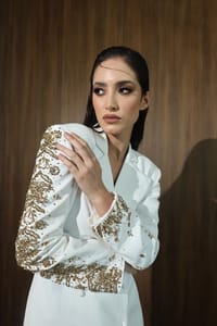 White Lace-Sleeve Tailored Coat thumb 10