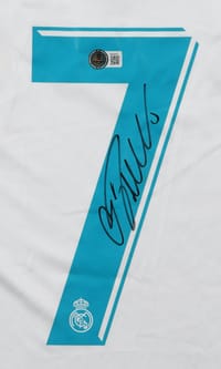 Cristiano Ronaldo Signed 2017/18 Real Madrid Jersey (BECKETT) thumb 10