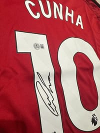 Matheus Cunha Signed 2025/26 Manchester United Jersey (beckett) thumb 8