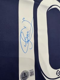 NEYMAR JR SIGNED 2022/23 PSG JERSEY (BECKETT) thumb 10