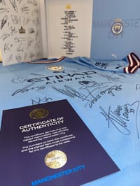 MANCHESTER CITY 2022/23 SQUAD SIGNED JERSEY thumb 7