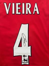 Patrick Vieira Signed  2002/04 Arsenal Jersey (BECKETT) thumb 7