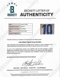 Luka Modrić Signed 2020/21 Real Madrid Jersey (BECKETT) thumb 7