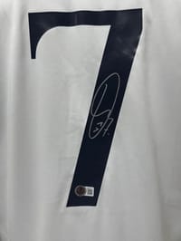 Vinicius Jr. Signed 2023/24 Real Madrid Jersey (beckett) thumb 5