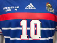 Zidan Signed 1998 France Jersey (BECKETT) thumb 7