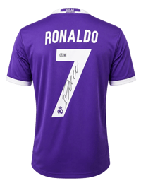Cristiano Ronaldo Signed 2016/17 Real Madrid Jersey (BECKETT) thumb 4