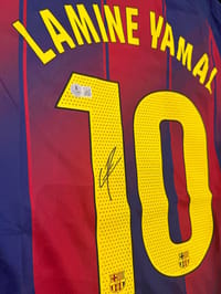 LAMINE YAMAL SIGNED 2025/26 BARCELONA JERSEY (BECKETT) thumb 10