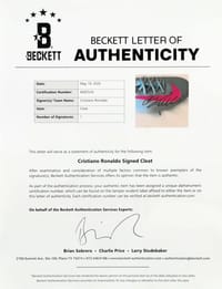 Cristiano Ronaldo Signed soccer boot (beckett) thumb 7