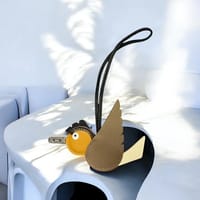 جناح الهمس thumb 1