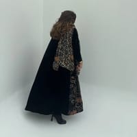 Velvet Abaya w Velvet Tarha A4 thumb 5