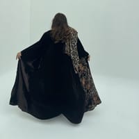 Velvet Abaya w Velvet Tarha A7 thumb 5