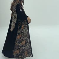 Velvet Abaya w Velvet Tarha A7 thumb 2